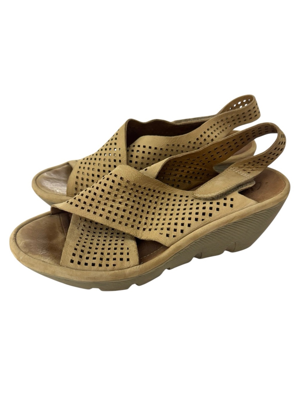 Clarks‎ Tan Perforated Slingback Wedge Sandals